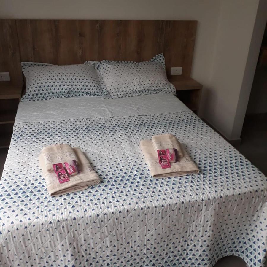 Depto Temporario La Plata Bed & Breakfast Dış mekan fotoğraf
