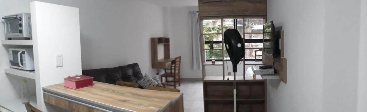 Depto Temporario La Plata Bed & Breakfast Dış mekan fotoğraf